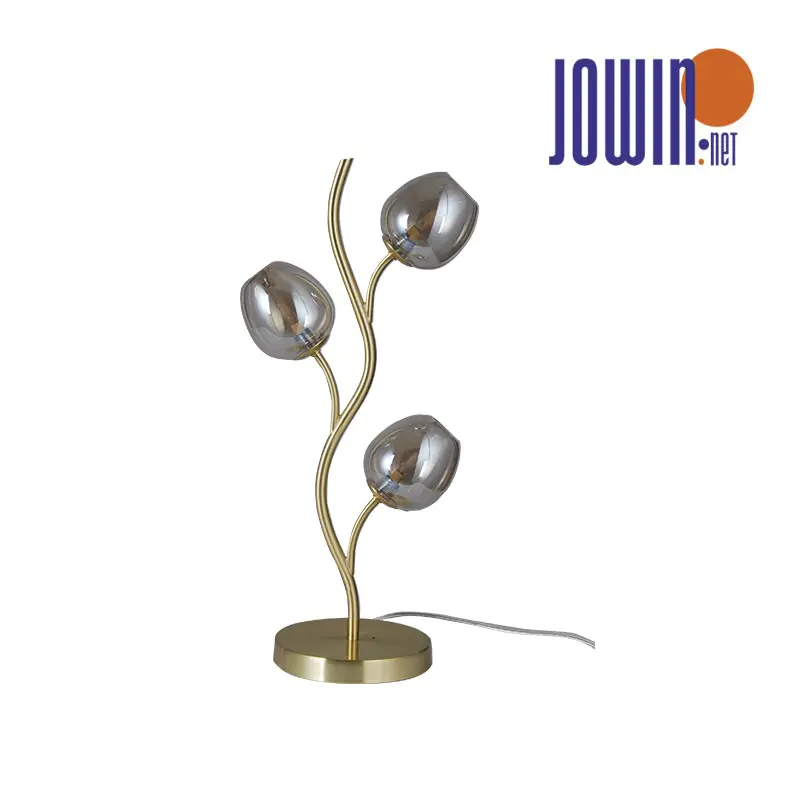 Lampada da tavolo per sala studio